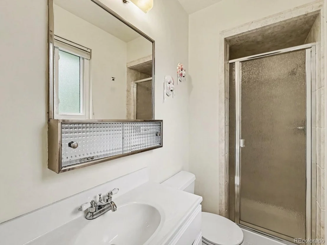 Photo of 2310 Kenwood Dr