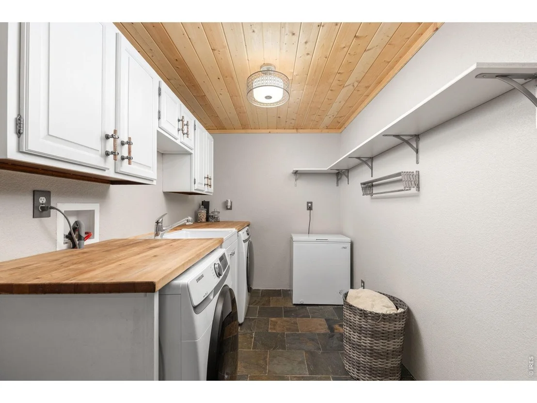 Photo of 130 Sly Fox Rd