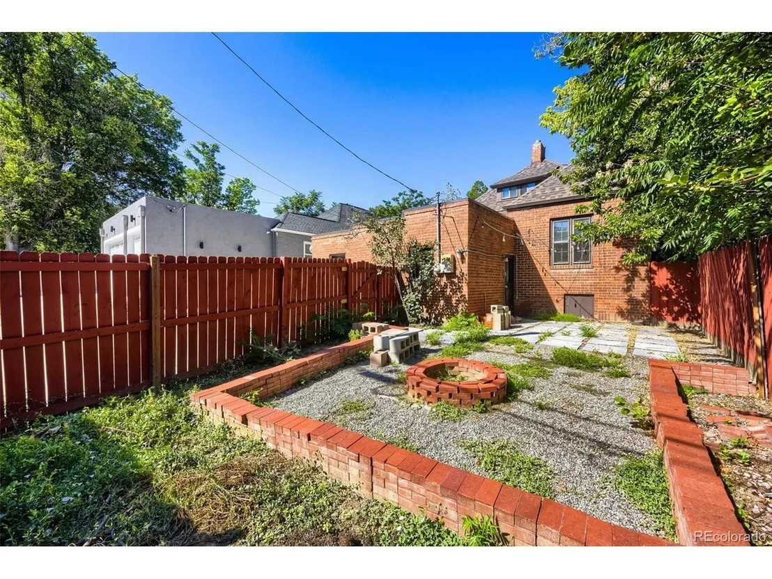 Photo of 428 Colorado Blvd