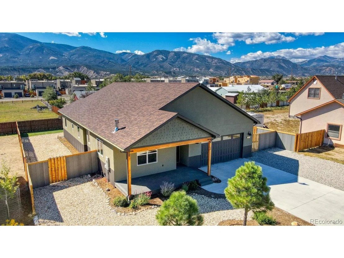 Photo of 7547 County Road 141
