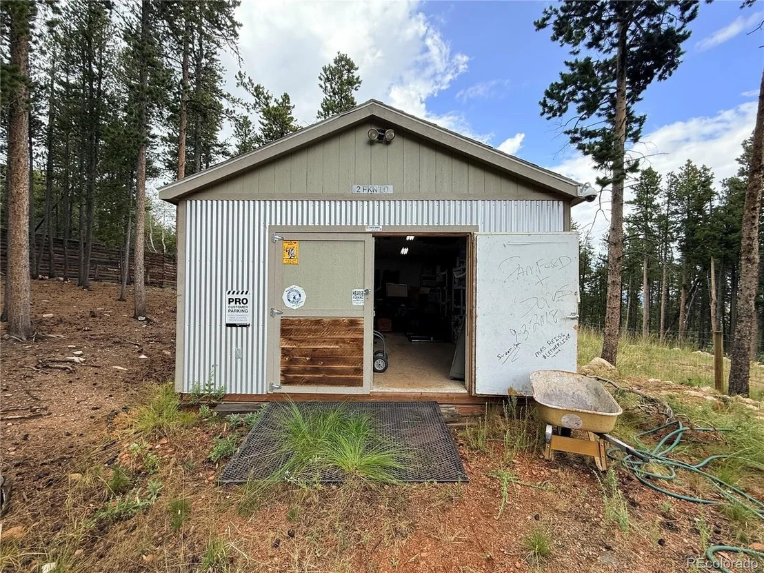 Photo of 227 Ouray Rd