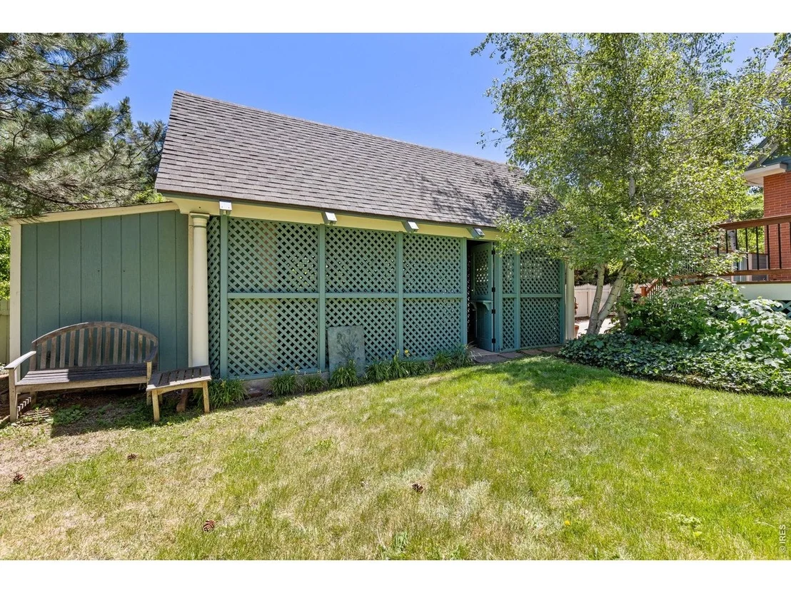 Photo of 497 Arapahoe Ave