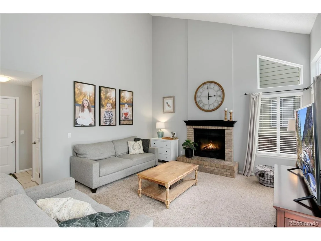 Photo of 882 Garden Dr