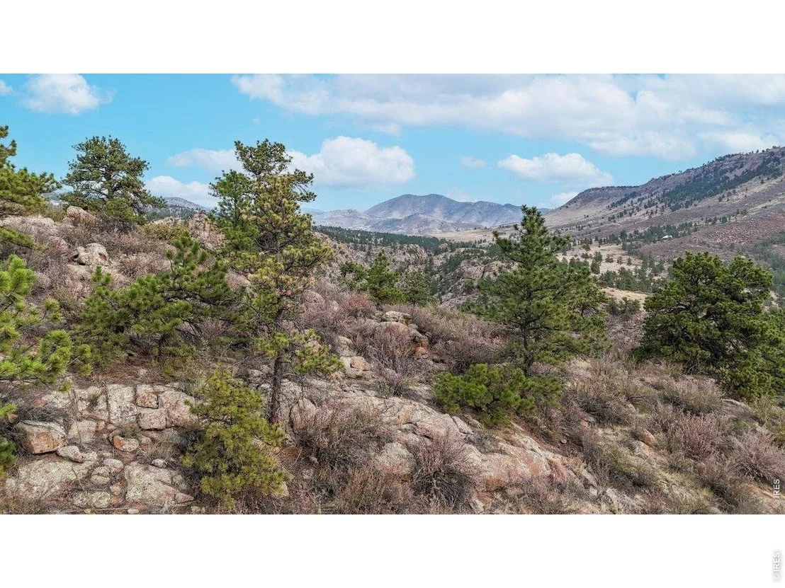 Photo of 2155 Apple Valley Rd
