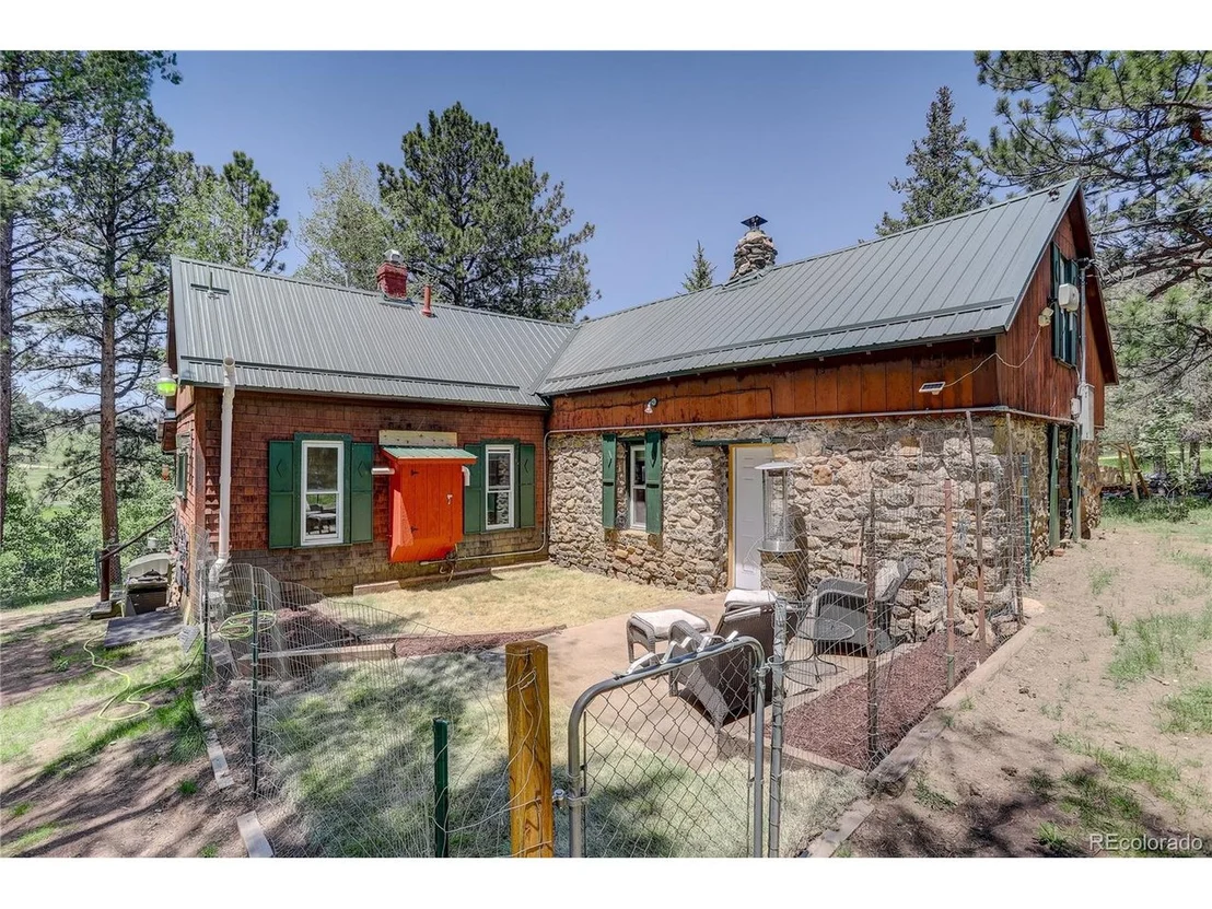 Photo of 109 Heide Rd