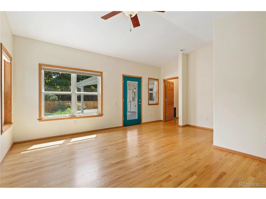 Photo of 9955 W 85th Pl