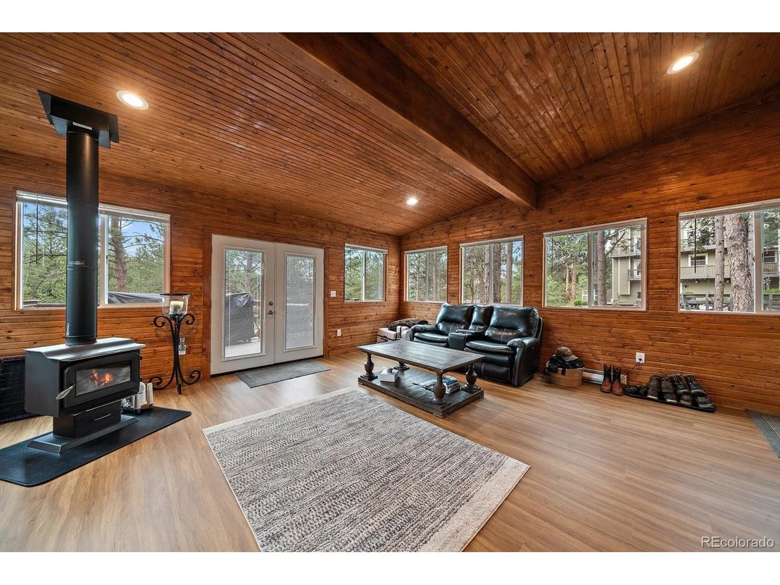 Photo of 2572 Aspen Spring Dr