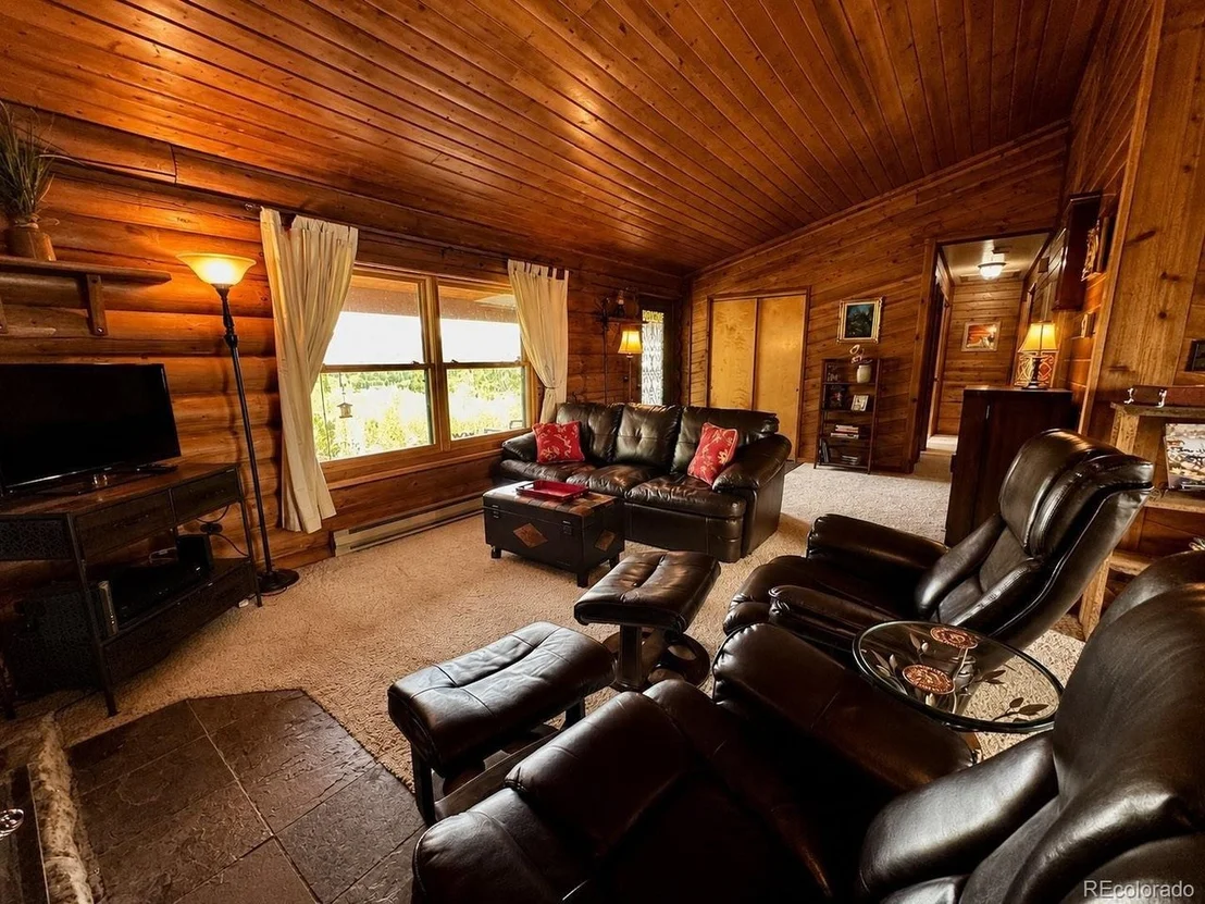 Photo of 312 Bowstring Rd