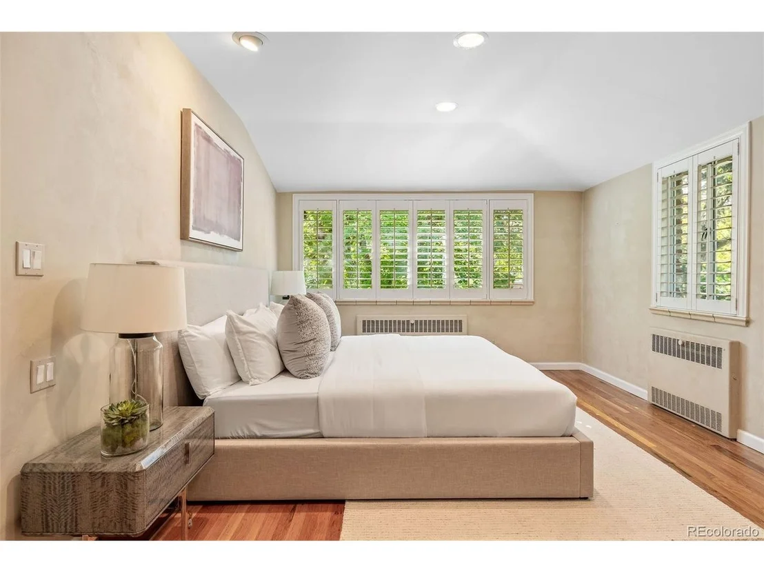Photo of 333 Jersey St
