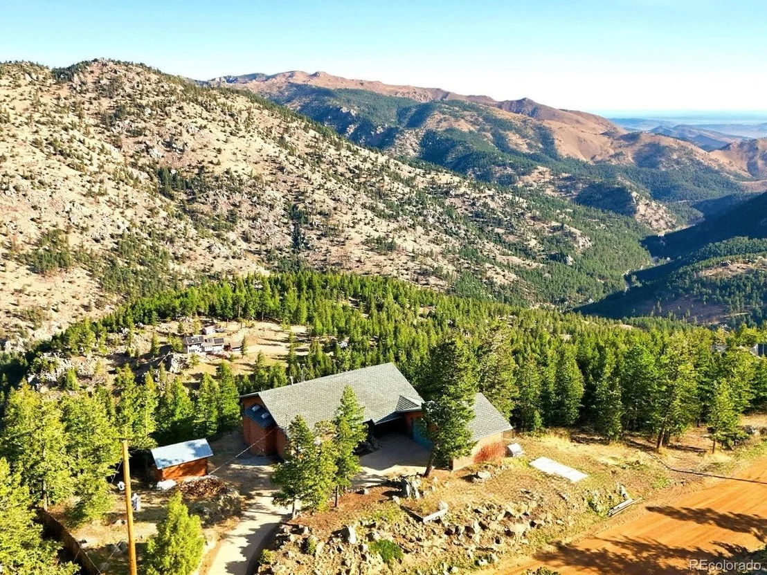 Photo of 345 Deer Trail Cir