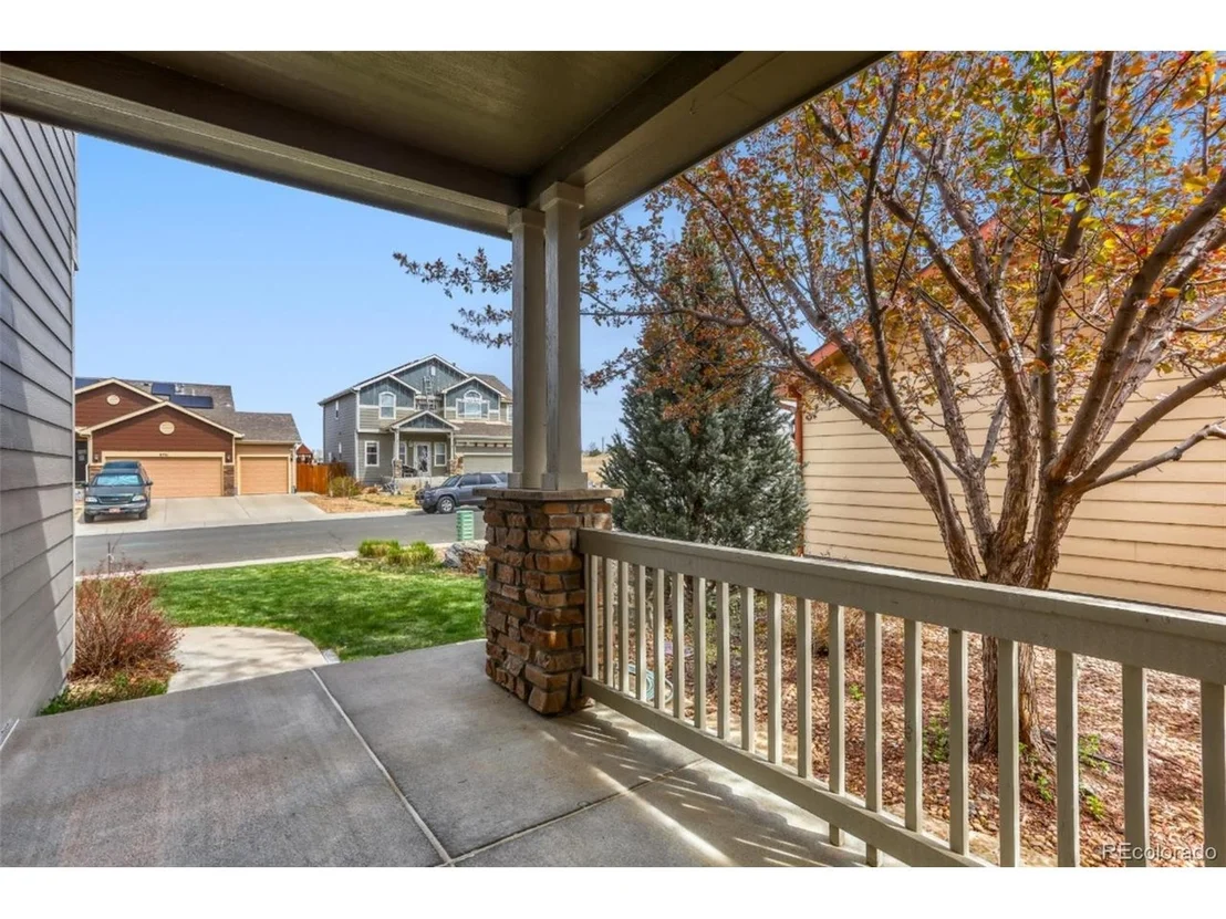 Photo of 2760 Bridle Dr