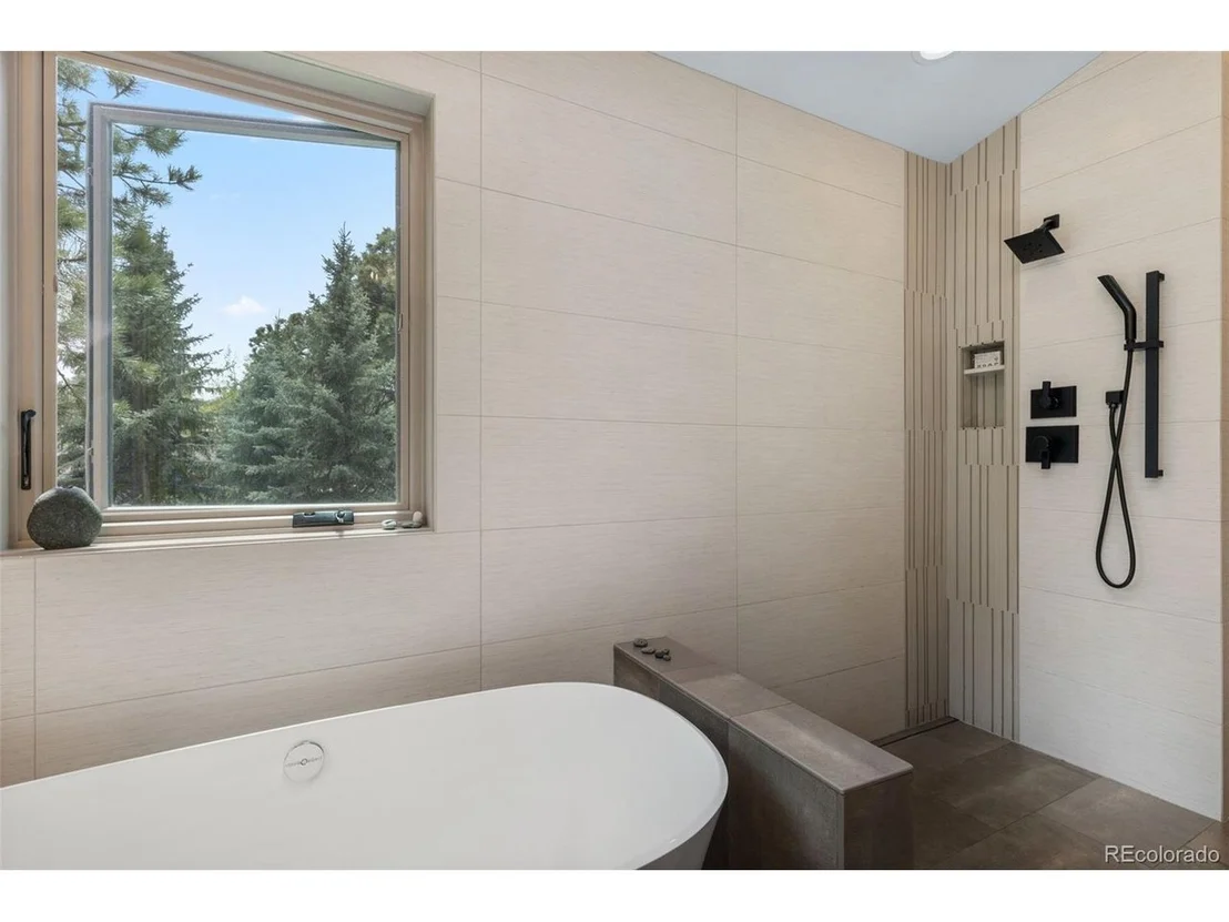 Photo of 2253 Augusta Dr