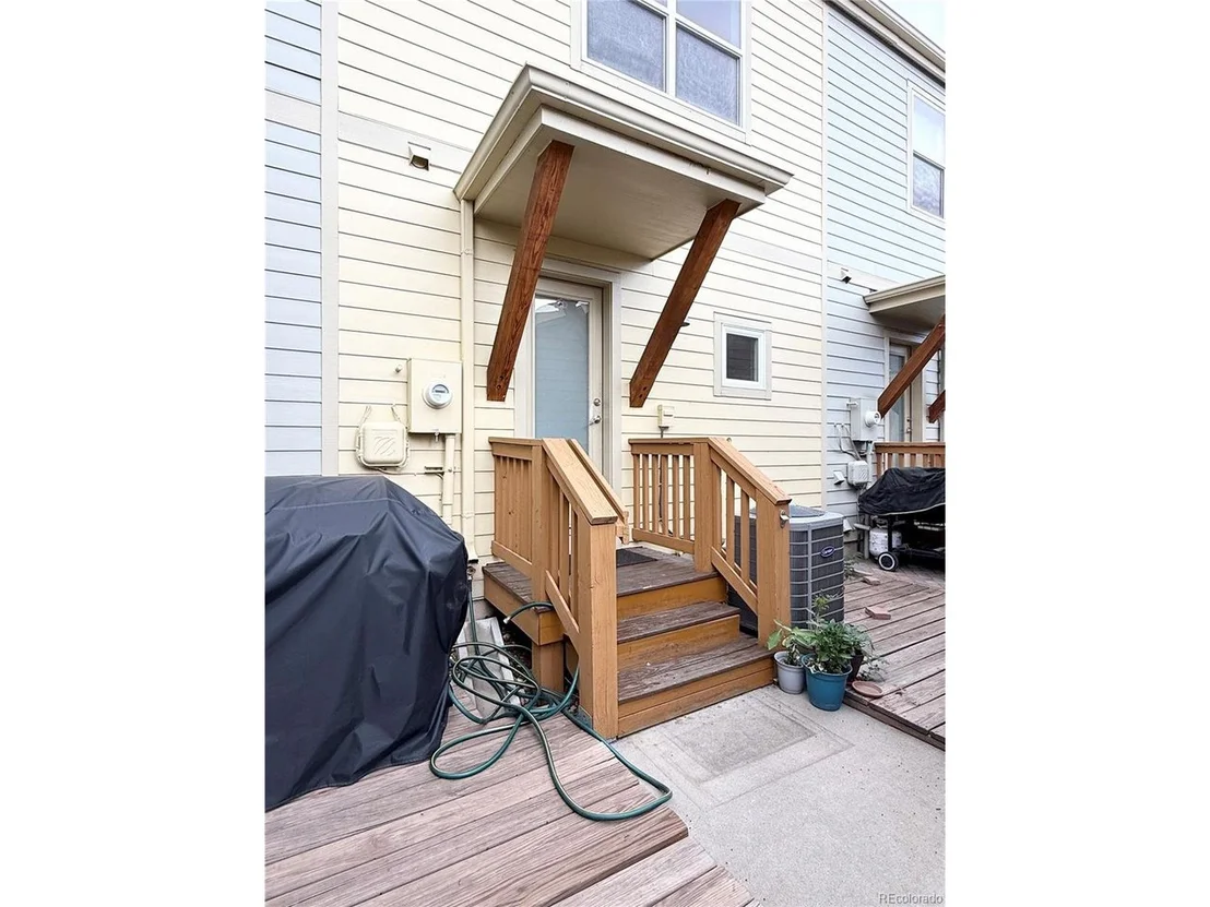 Photo of Unit 9 at 4606 16th St