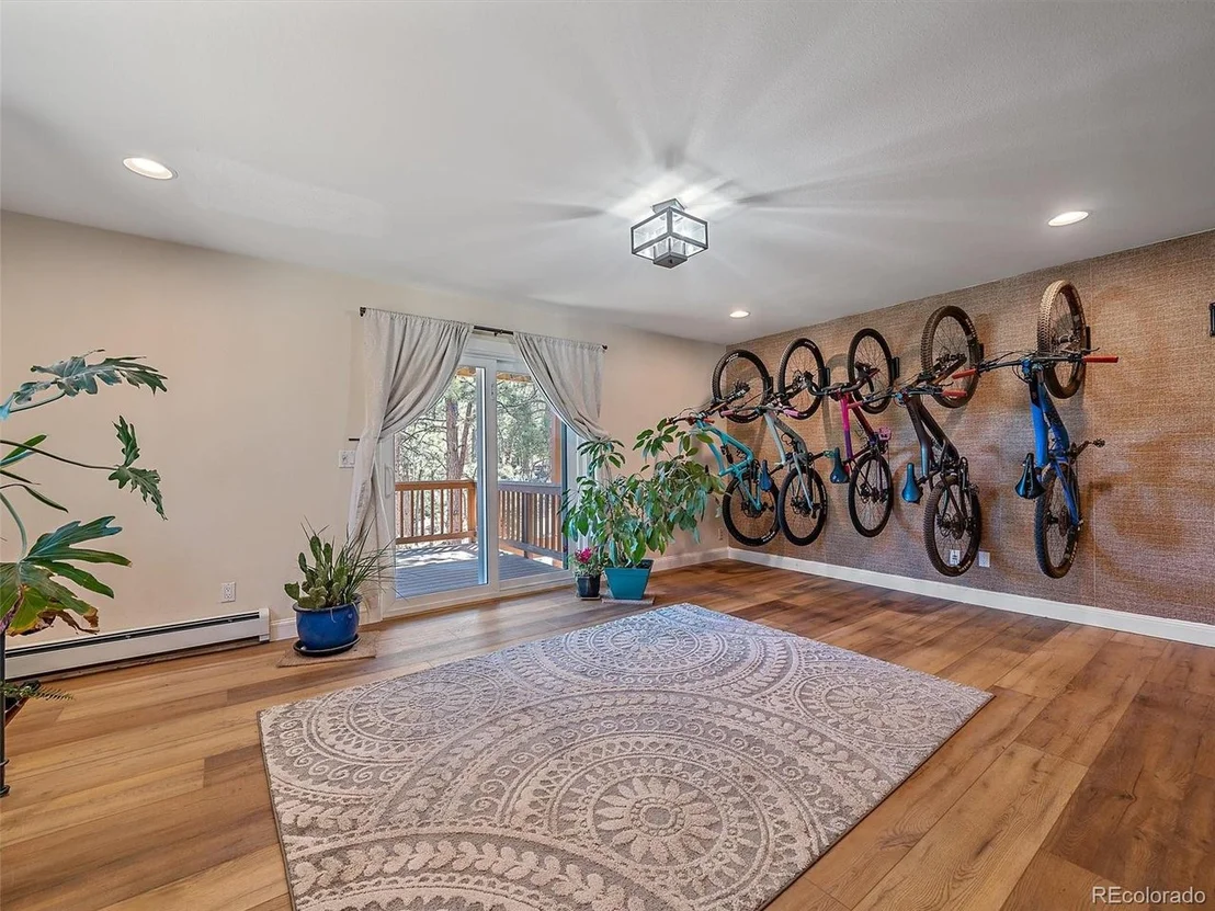 Photo of 7866 Centaur Dr