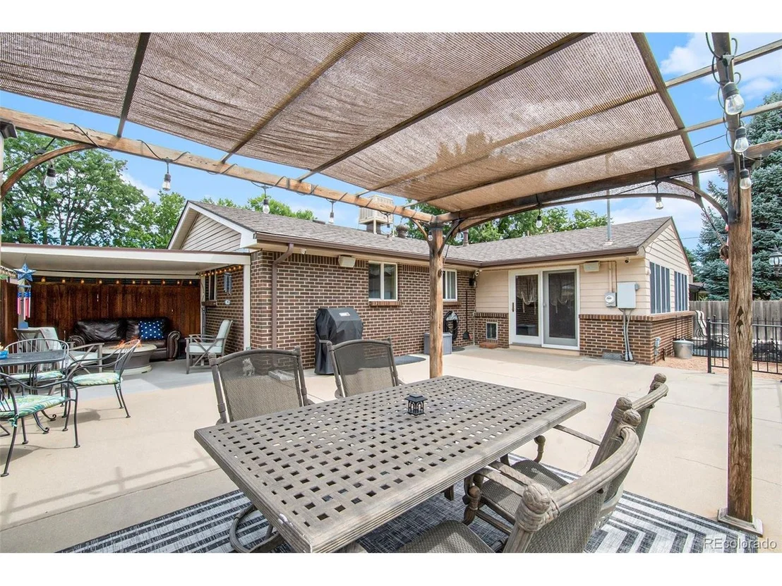 Photo of 5950 W Colgate Pl