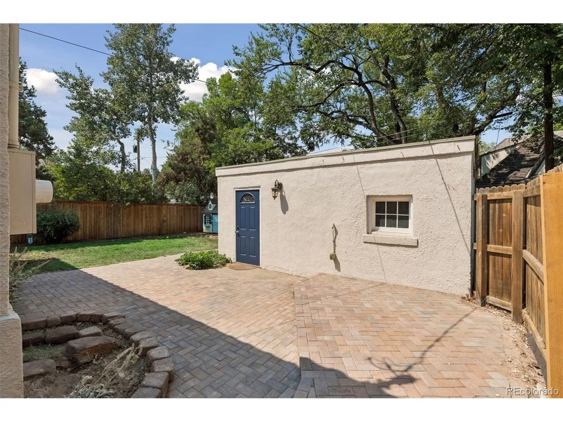 Photo of 665 Milwaukee St