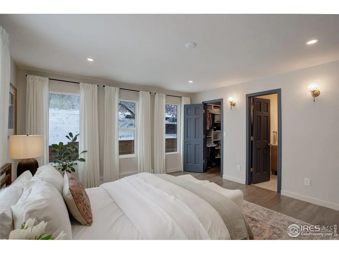 Photo of 1048 Westview Dr