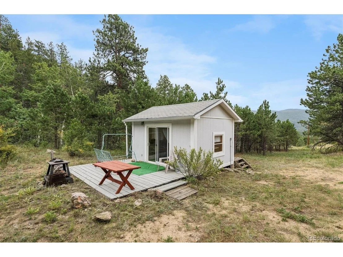 Photo of 225 Hell Canyon Rd