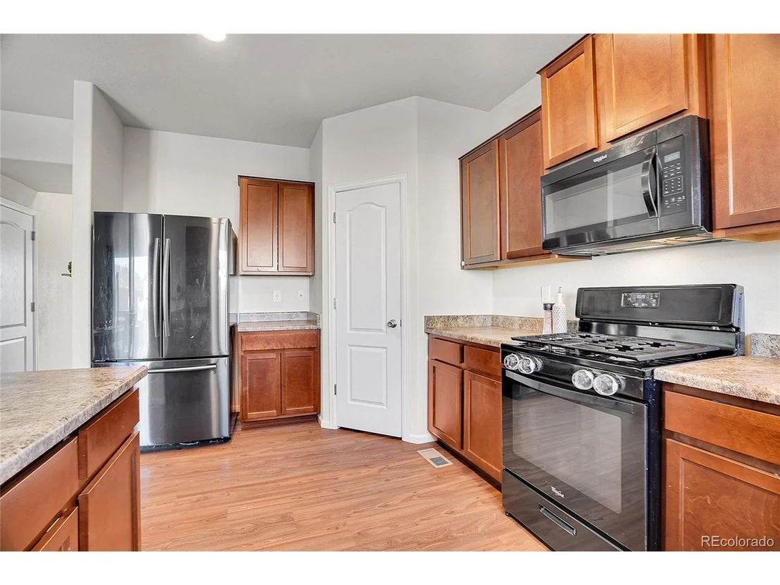 Photo of 567 Solano Dr