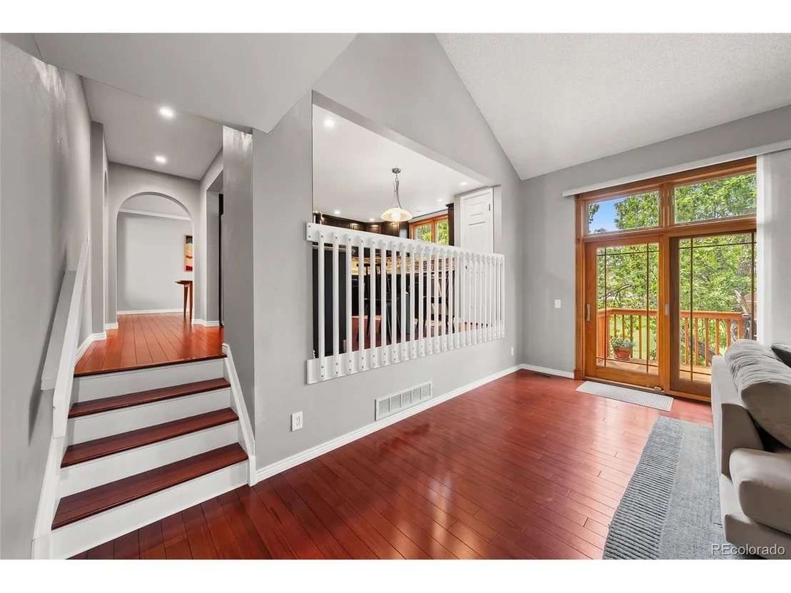 Photo of 9505 Princeton Cir
