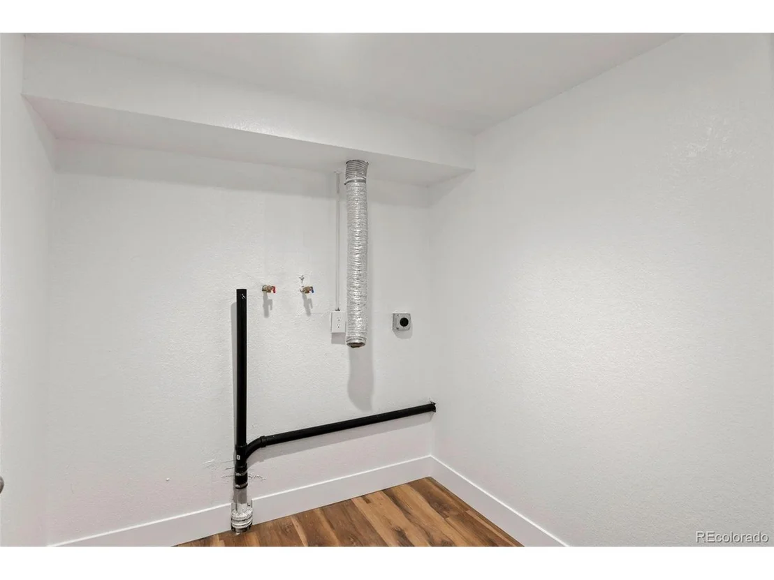 Photo of 2225 Floral Dr