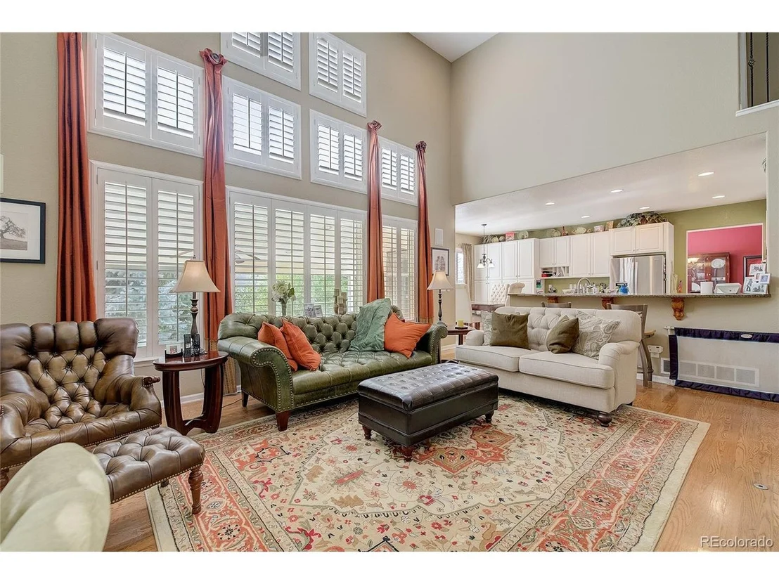 Photo of 10085 Glenstone Cir