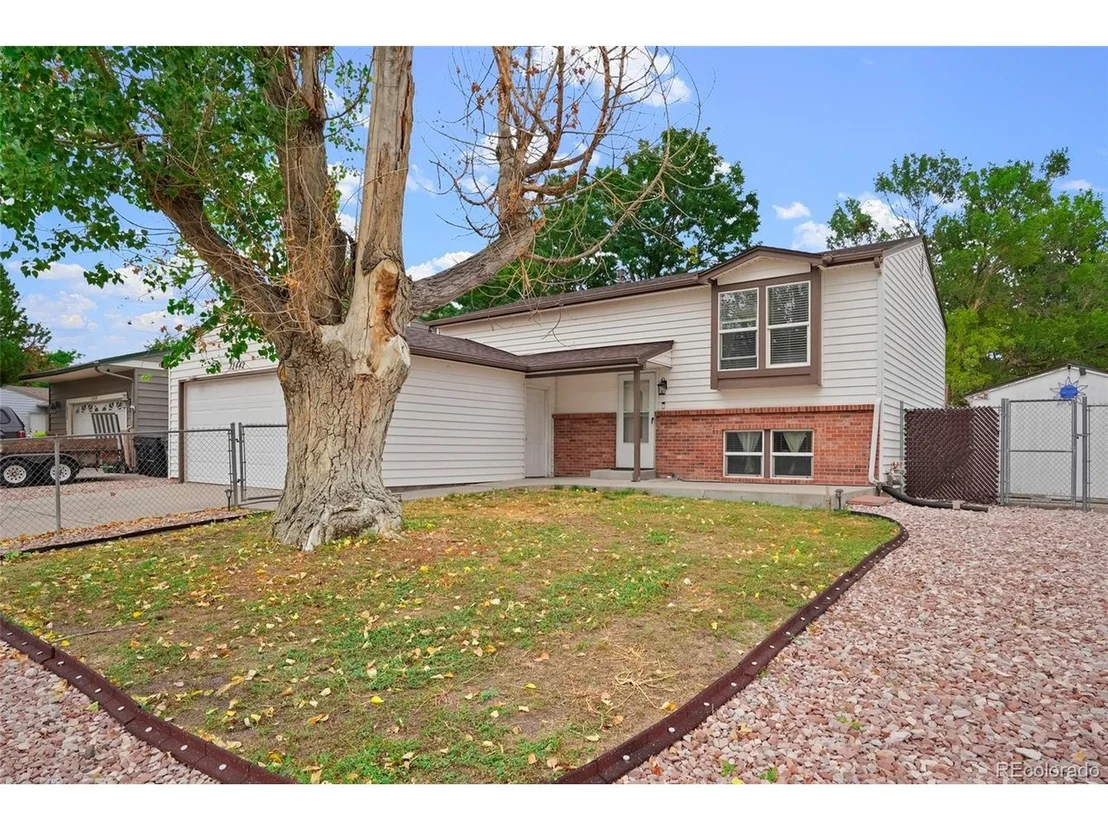 Photo of 12442 Bellaire Dr