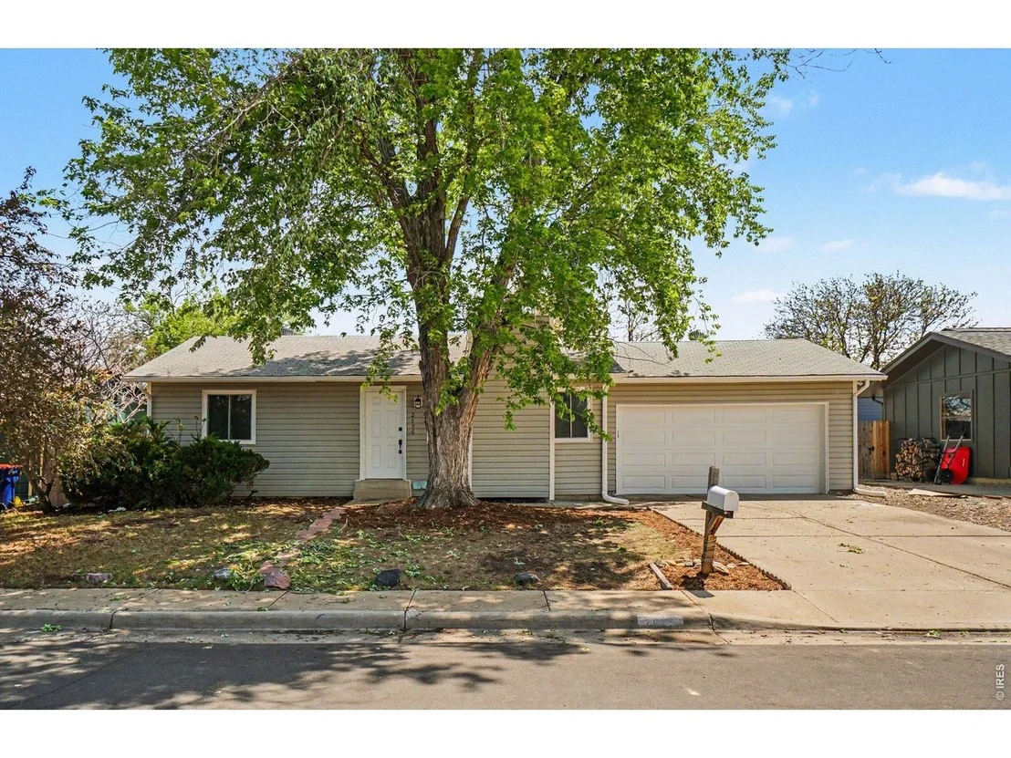 Photo of 2696 W 134th Cir