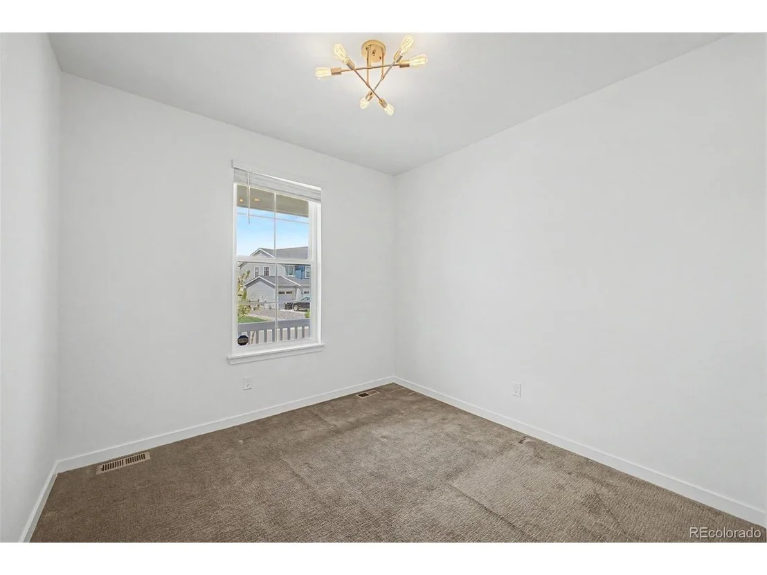 Photo of 1162 Elbridge Dr