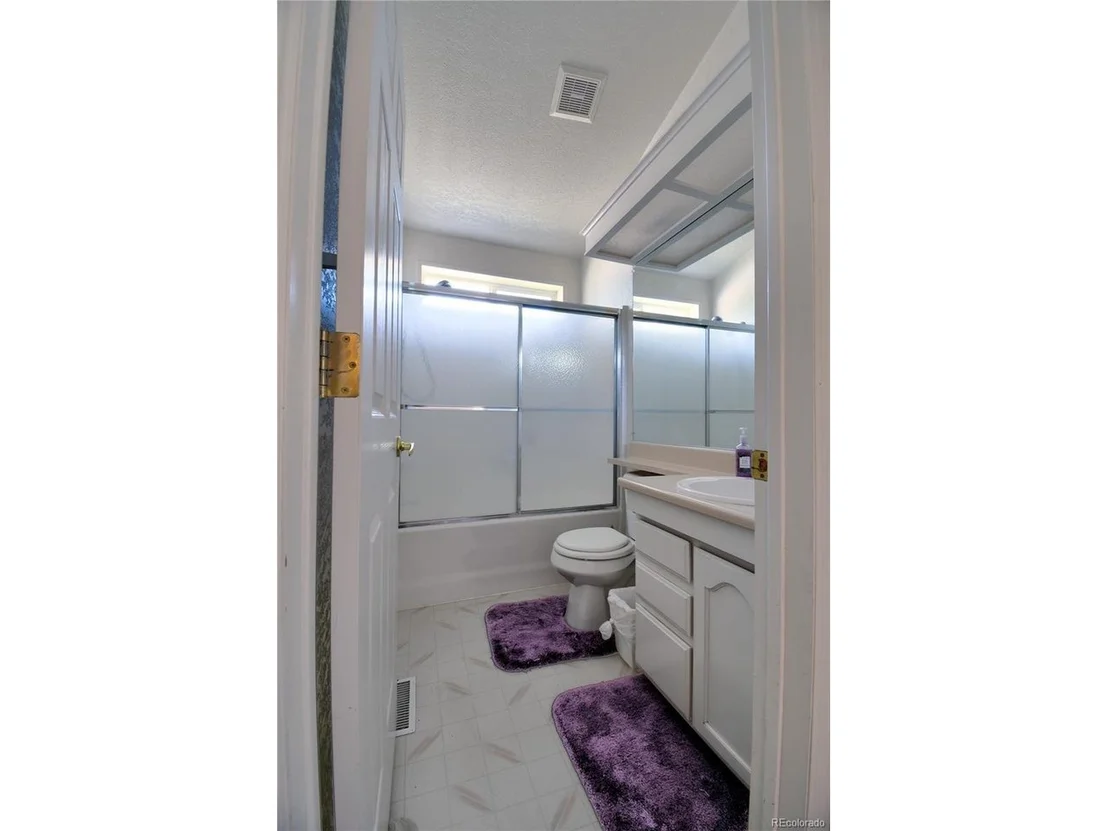 Photo of 2 Rex Cir