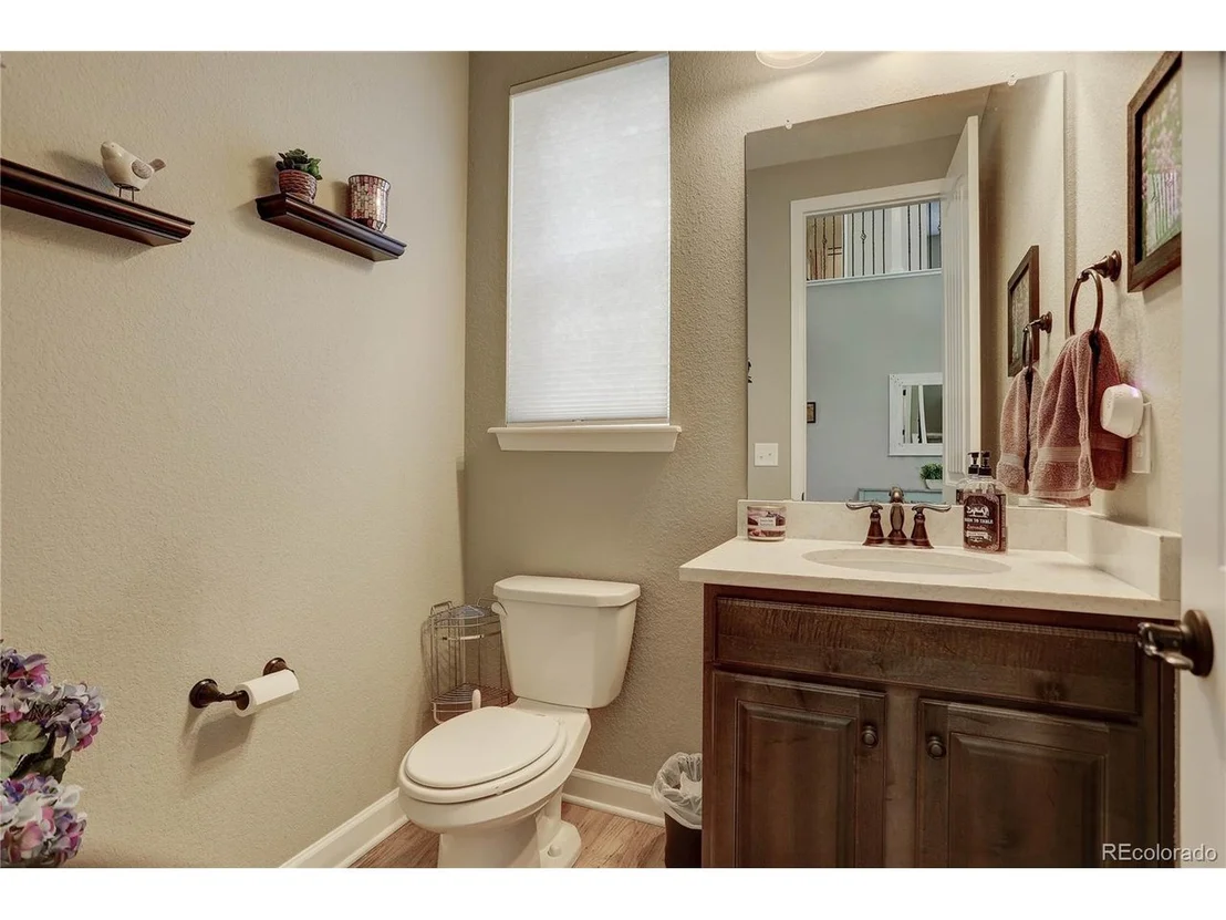 Photo of 15137 Vine Way