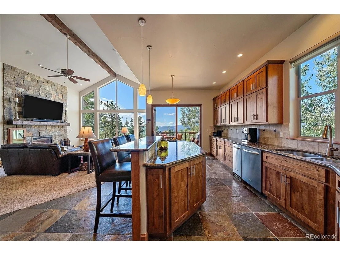Photo of 1029 Blue Grass Trl
