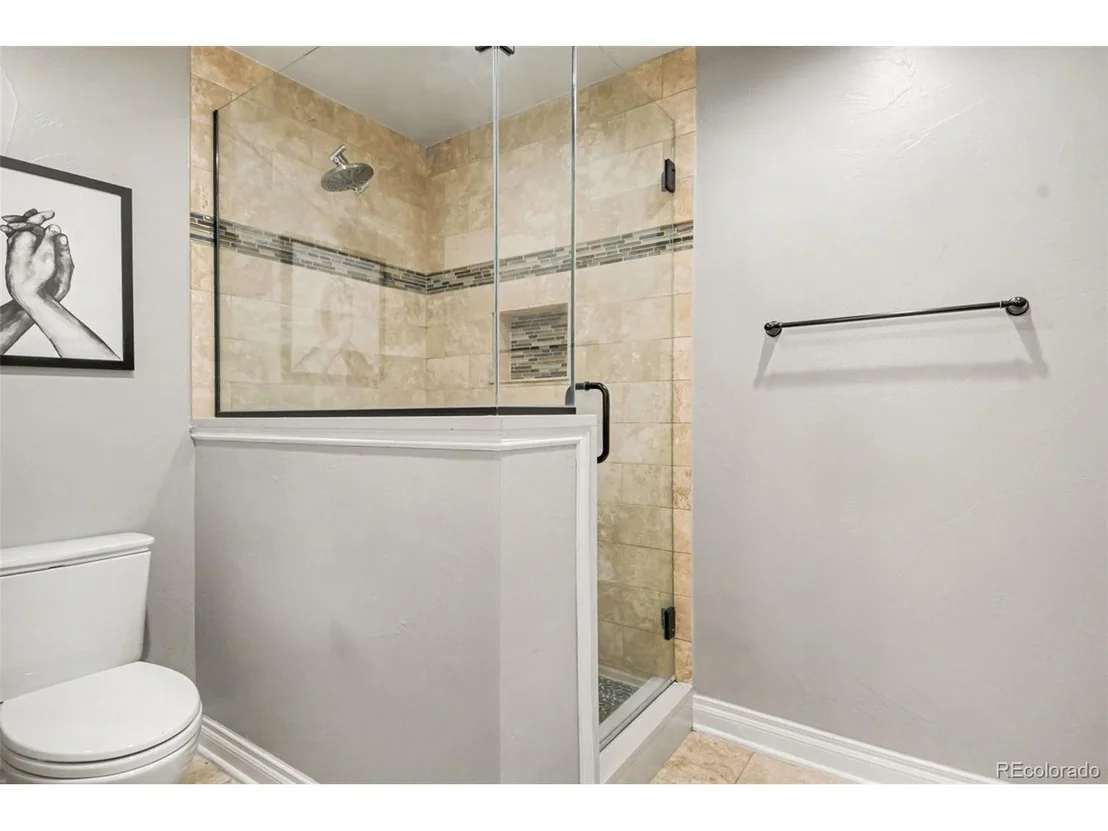 Photo of 15501 Fairway Dr