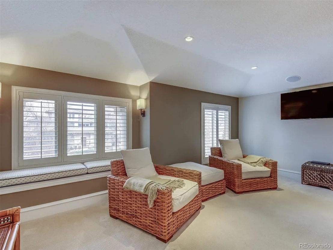 Photo of 464 Madison St