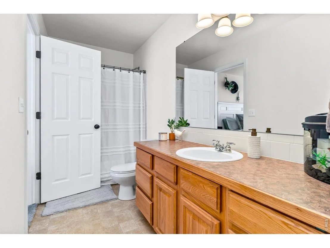 Photo of 111 Bayside Cir