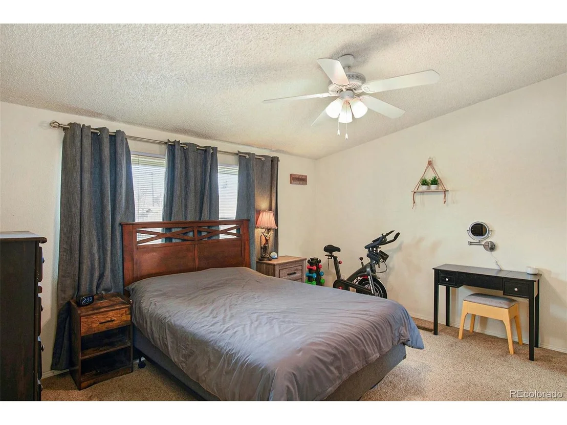 Photo of 350 2nd St