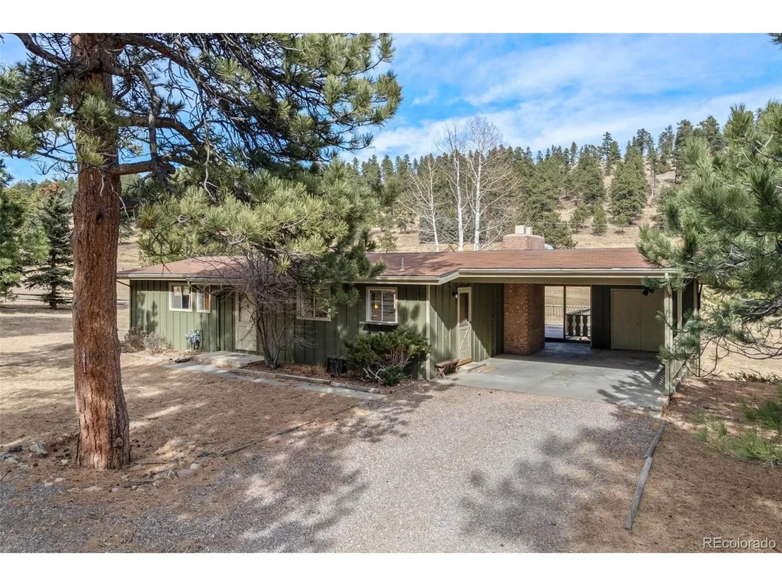 Photo of 29611 Fairway Dr