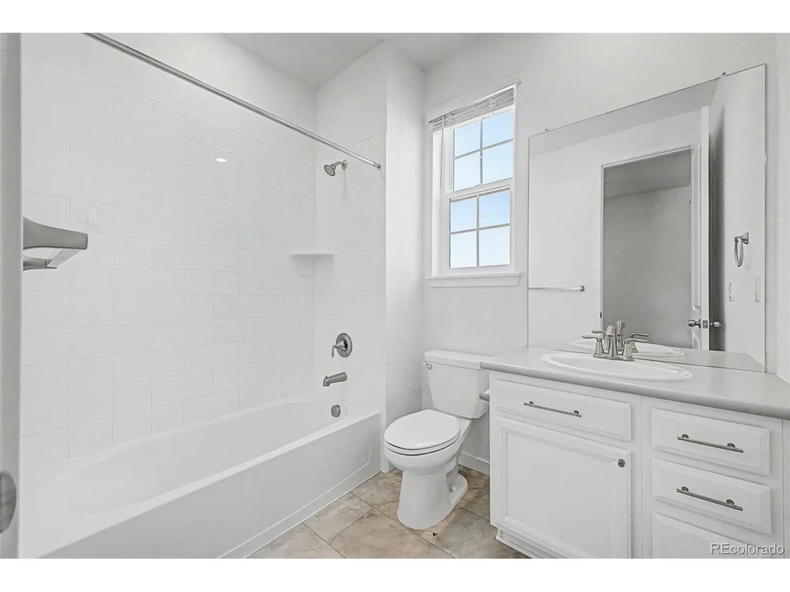 Photo of 1162 Elbridge Dr