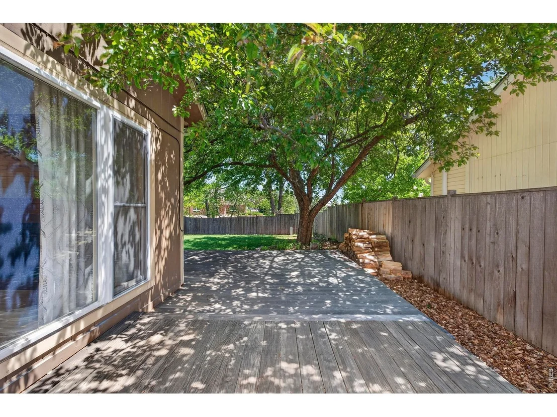 Photo of 4535 Seaway Cir