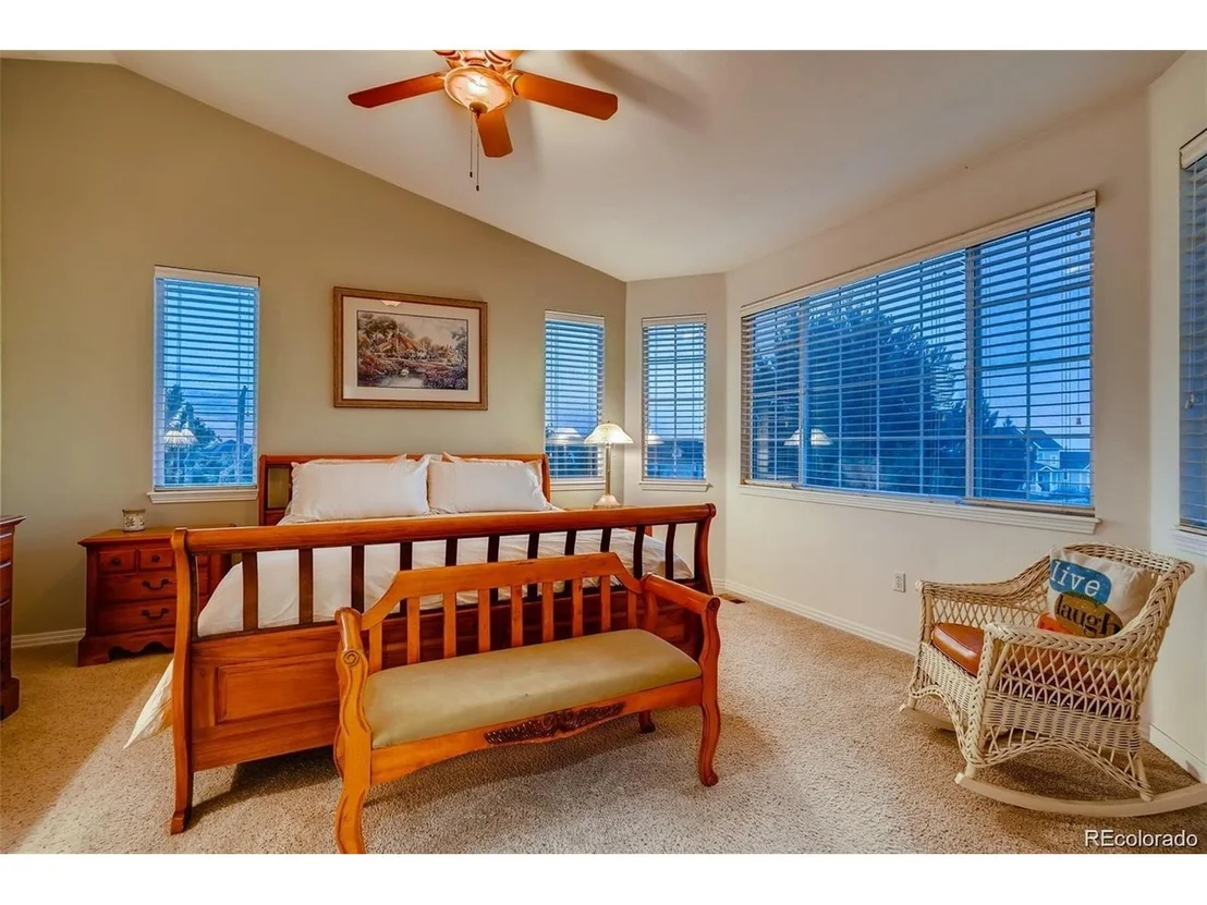 Photo of 935 Green Gables Cir Ct
