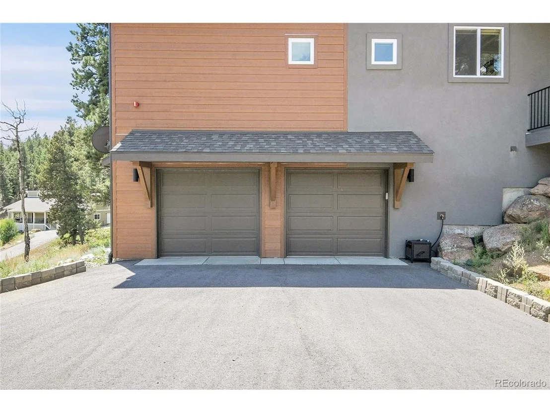 Photo of 191 Diamond Dr