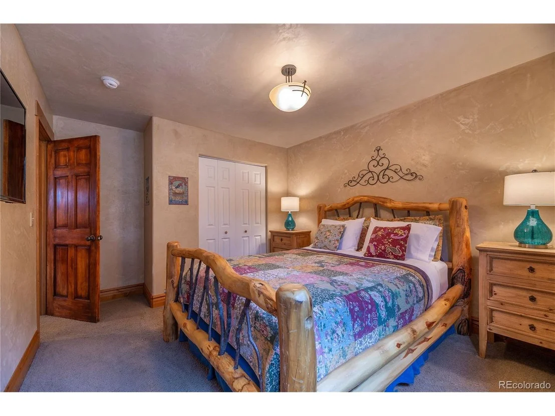 Photo of 432 Bighorn Cir