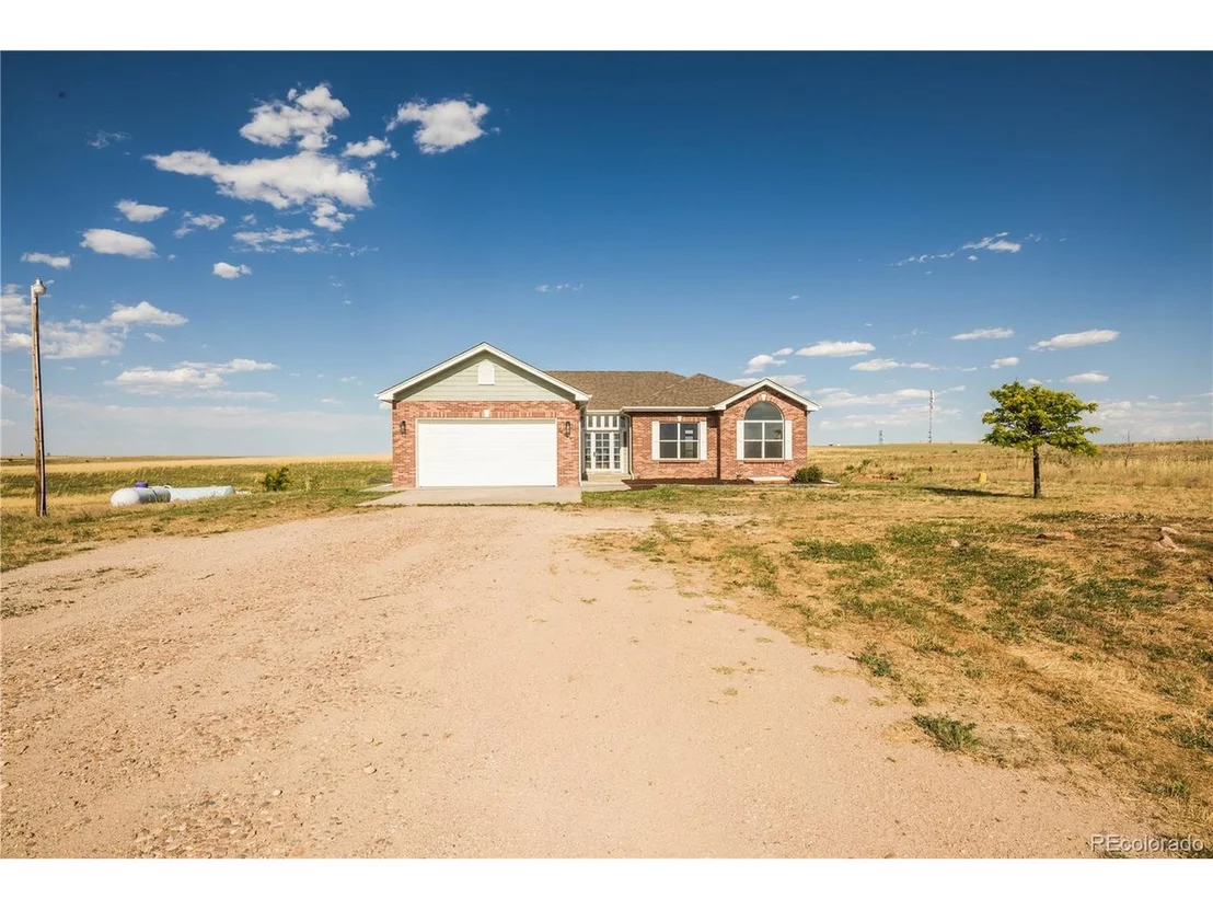 Photo of 13880 Cavanaugh Rd