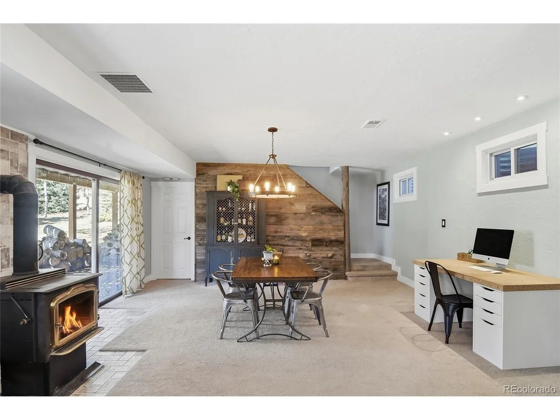 Photo of 34978 Forest Estates Rd