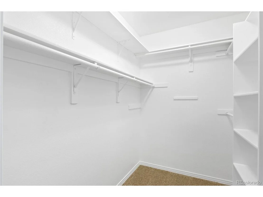 Photo of 8462 Robb Cir