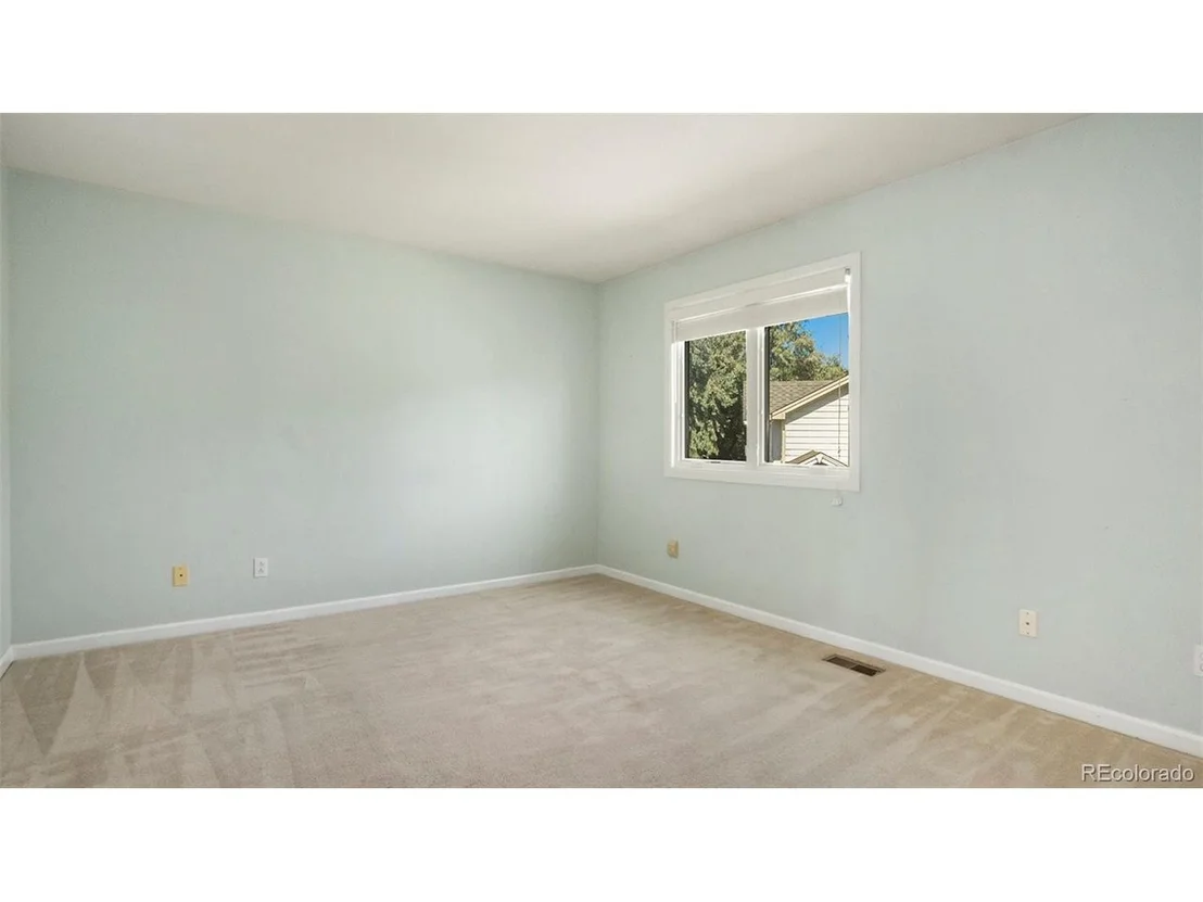 Photo of 17401 E Powers Dr