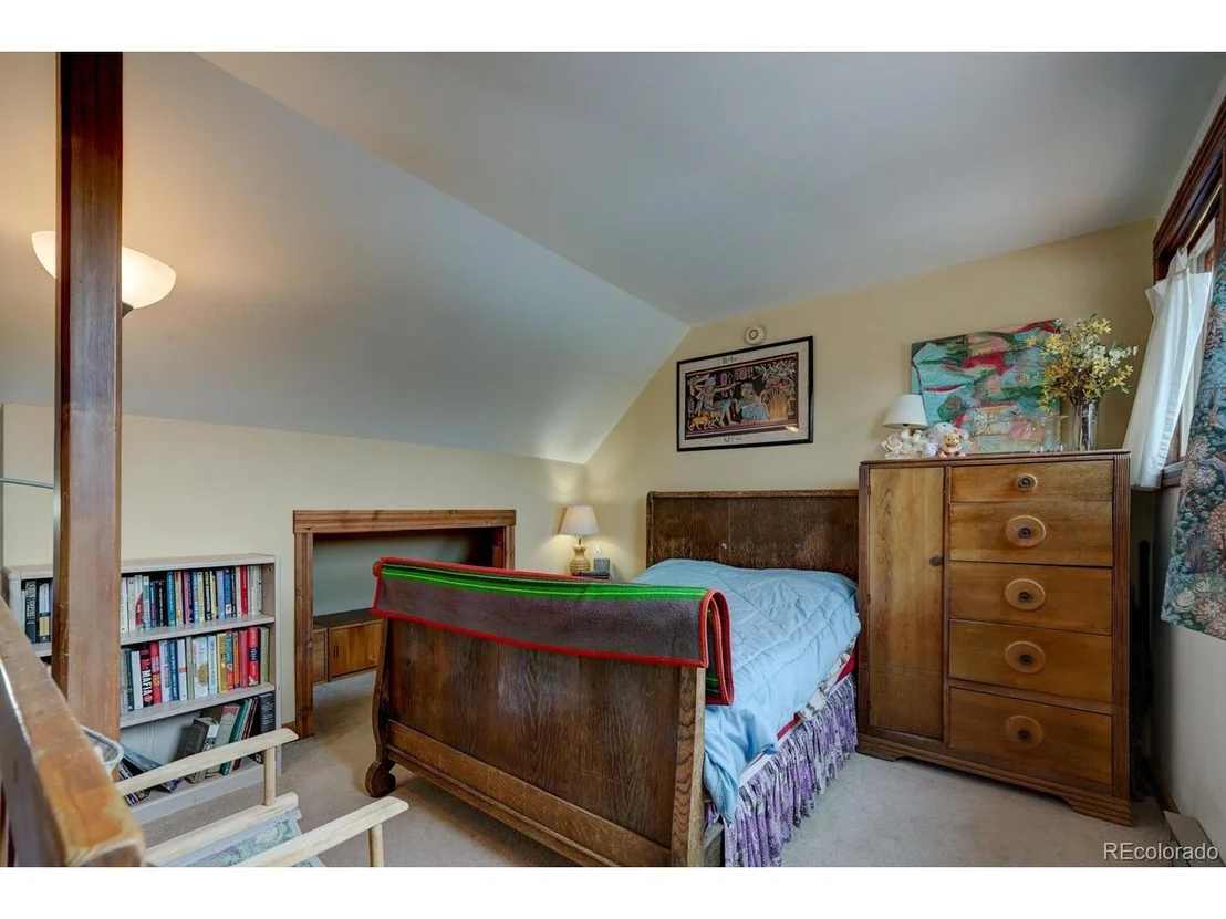 Photo of 6485 Divide Dr