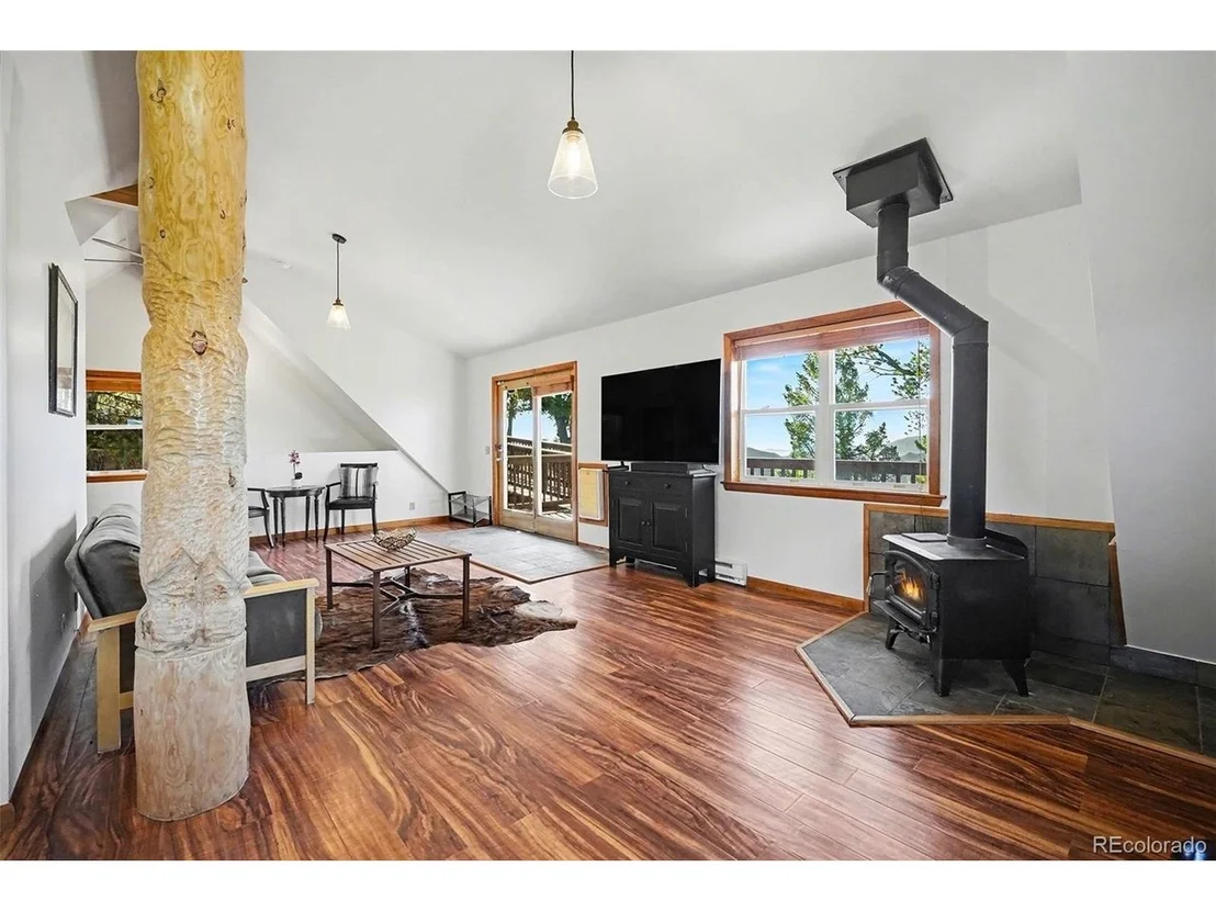 Photo of 30851 Pike View Dr