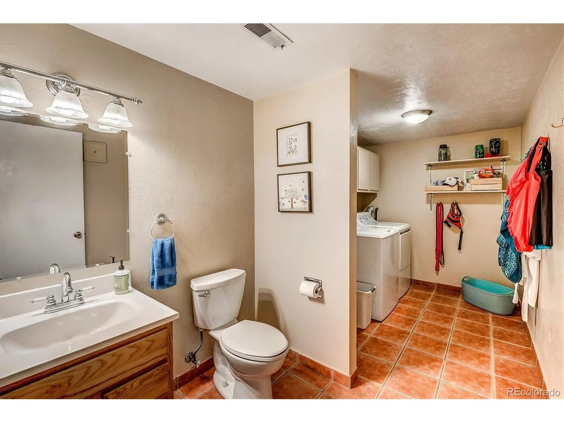 Photo of 7 Texas Ln