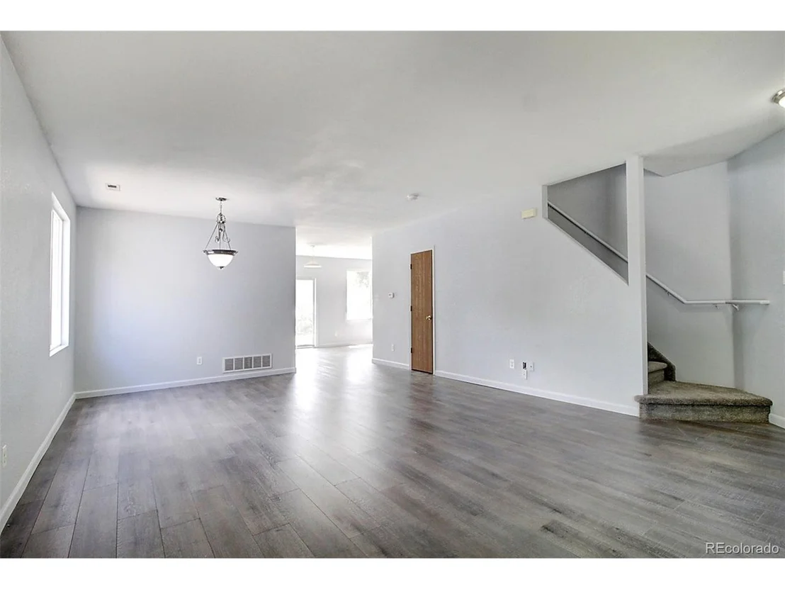 Photo of 6131 Shamrock Cir